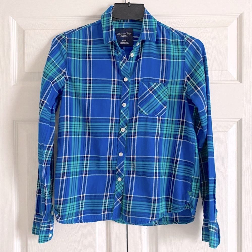 American Eagle Blue Plaid Flannel button down XS